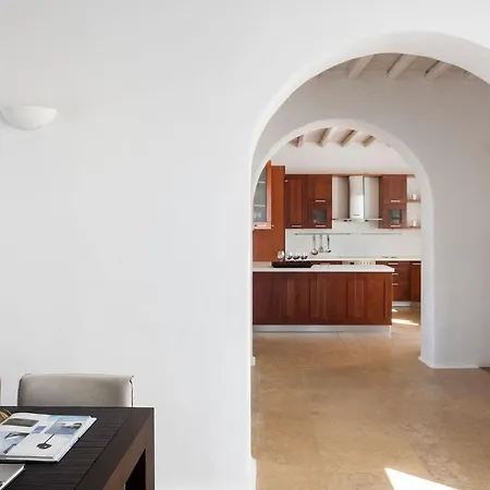 Excellent Mykonos Villa Villa Psarrou Omega 5 Bedrooms Stunning Sea Views Psarrou * Mykonos Town