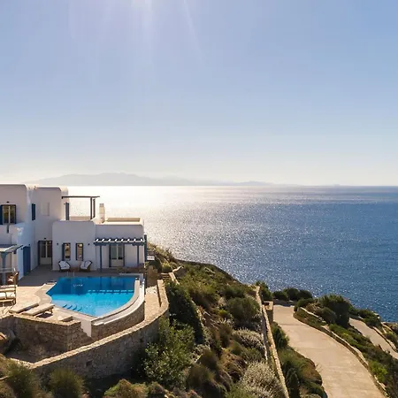 Excellent Mykonos Psarrou Omega 5 Bedrooms Stunning Sea Views Psarrou וילה Mykonos Town